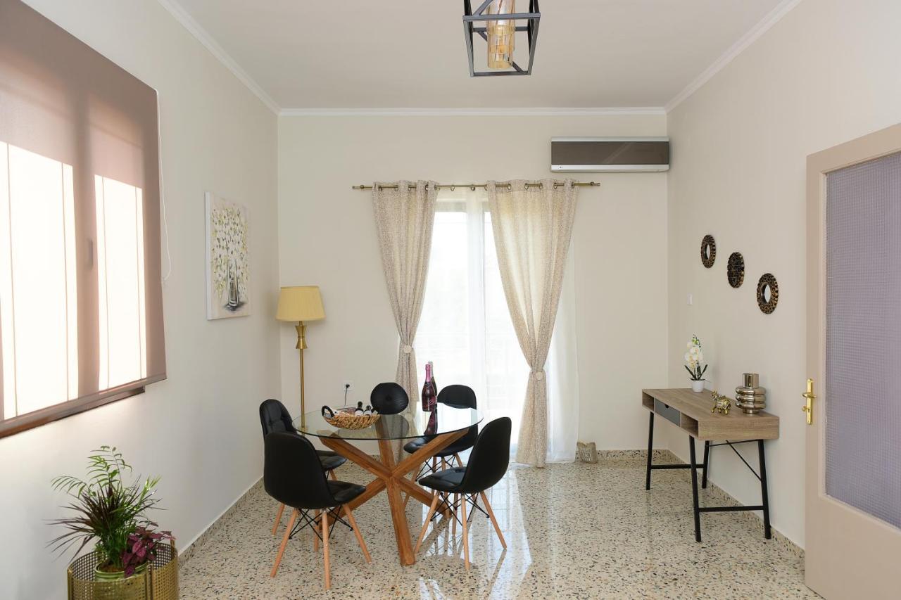 Holiday home Alion House *
