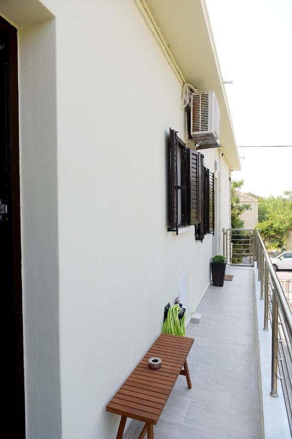 Holiday home Alion House